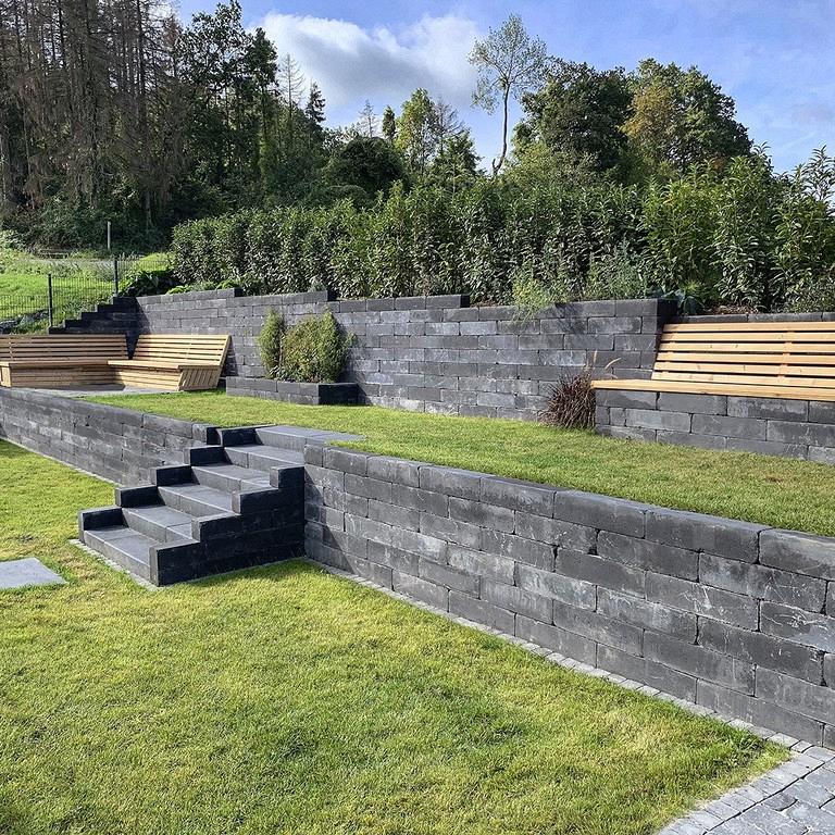 Blockstone small black 12x12x60cm