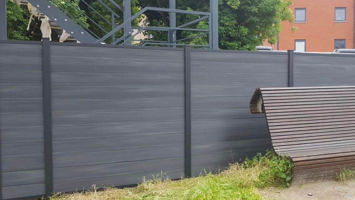 Composiet schutting Zwart